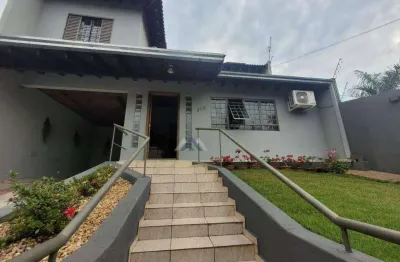 Casa com 4 dormitórios à venda, 215 m² por R$ 1.280.000 - Universitário - Londrina/PR