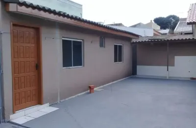 Casa residencial com 2 quartos  para alugar, 50.00 m2 por r$850.00  - iguaçú - fazenda rio grande/pr