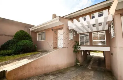Casa com 3 quartos à venda na kalil antônio farran, 104, vista alegre, curitiba, 200 m2 por r$ 1.200.000