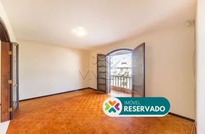 Casa com 3 quartos para alugar na rua doutor alfredo vieira barcelos, 119, uberaba, curitiba por r$ 3.400