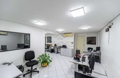Sala comercial à venda na rua conselheiro laurindo, 825, centro, curitiba, 76 m2 por r$ 400.000