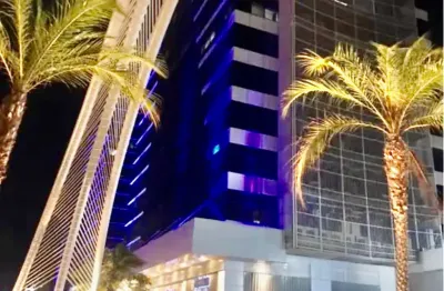 Vendo ou alugo sala comercial no wall street centro empresarial - área privativa de 36 m2 - na paralela - em salvador