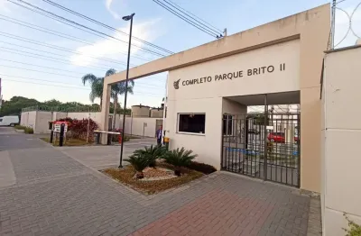 Vendo lindo apartamento com 2 quartos em condomínio no bairro de campo grande