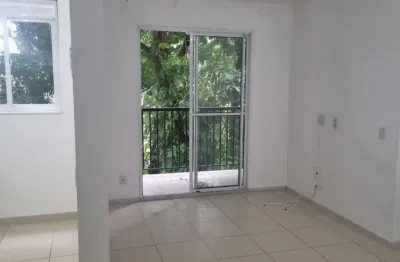 Lindo apartamento pronto para morar - 2 quartos com 1 suíte