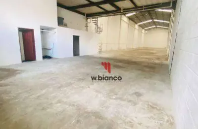 Galpão, sacadura cabral, 715 metros área construída.