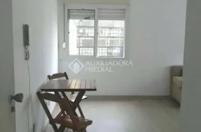 Apartamento com 1 quarto à venda na rua general câmara, 413, centro histórico, porto alegre, 30 m2 por r$ 167.000