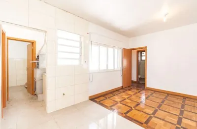 Apartamento com 2 quartos à venda na rua silva só, 121, santa cecília, porto alegre, 68 m2 por r$ 240.000