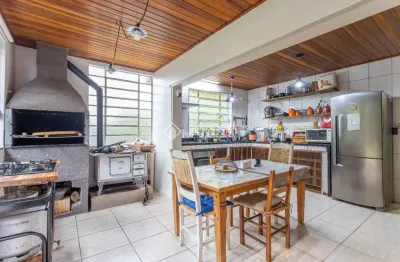 Casa com 3 quartos à venda na rua paul harris, 979, jardim itu sabará, porto alegre, 160 m2 por r$ 619.000