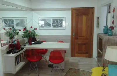 Apartamento com 2 quartos à venda na rua pelotas, 393, floresta, porto alegre, 49 m2 por r$ 318.000