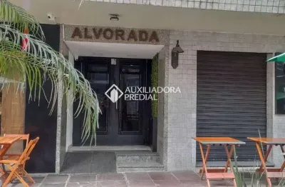 Apartamento com 2 quartos à venda na rua dos andradas, 793, centro histórico, porto alegre, 45 m2 por r$ 281.000