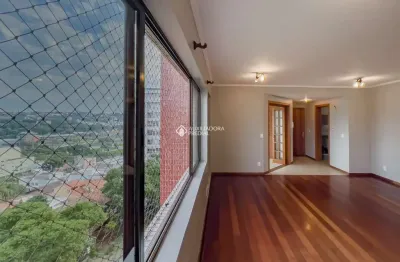 Apartamento com 3 quartos à venda na rua professor freitas cabral, 30, jardim botânico, porto alegre, 125 m2 por r$ 900.000