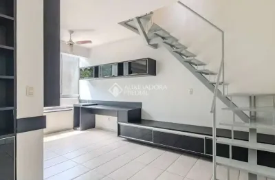 Cobertura com 2 quartos à venda na rua joaquim nabuco, 303, cidade baixa, porto alegre, 80 m2 por r$ 440.000