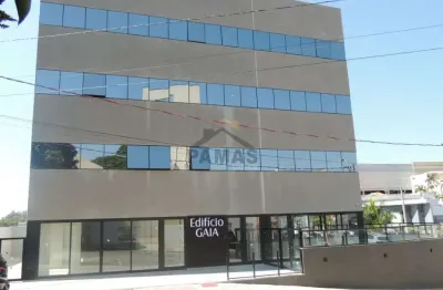 Loja no terreo para alugar em predio novo em vinhedo