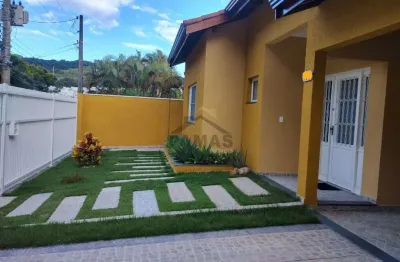 Linda casa terrea no jardim panorama, vinhedo/sp - 3 dormitorios, 1 suite  e 4 garagens!