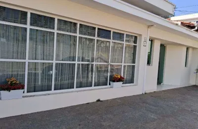 Excelente casa para clinicas / escritorios em geral ou como sua residencia, na regiao central, da cidade de vinhedo/sp