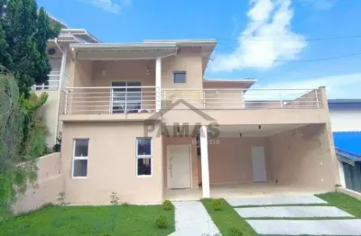 Casa no condominio villa di treviso com 3 suites e quintal espacoso