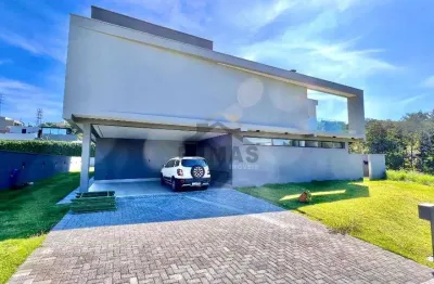 Casa com lindo projeto arquitetonico a venda no condominio campo de toscana em vinhedo – 361m2 e vista para area verde