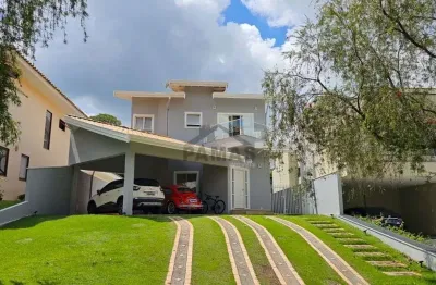 Casa de alto padrao com piscina aquecida no condominio alpes de vinhedo
