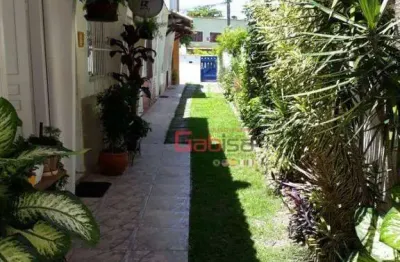 Casa com 2 dormitórios à venda, 65 m² por r$ 300.000,00 - portinho - cabo frio/rj