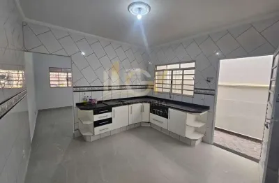 Casa com 3 quartos à venda no Jardim Adriana, Indaiatuba 