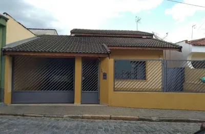 Casa com 3 dormitórios à venda, 260 m² por r$ 1.200.000,00 - centro - atibaia/sp