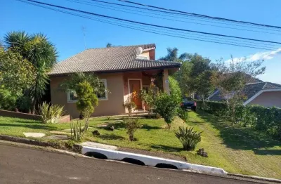 Casa com 3 dormitórios à venda, 202 m² por r$ 1.350.000,00 - condomínio água verde - atibaia/sp