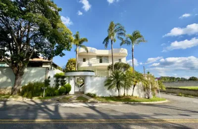 Casa com 5 dormitórios à venda, 649 m² por R$ 2.290.000 - Jardim Itaperi - Atibaia/SP