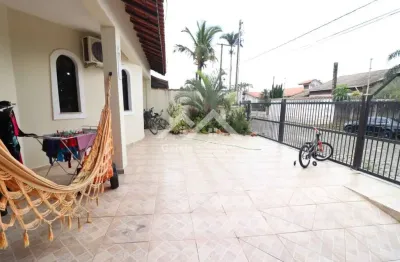 Casa com 3 quartos à venda na Parque Turistico, 545, Parque Turístico, Peruíbe