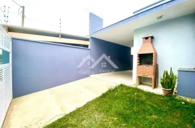Casa com 3 quartos sendo 1 suíte bem localizada em peruíbe
