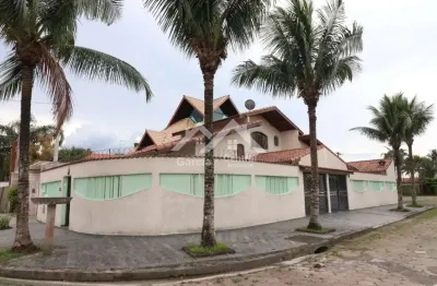 Casa com 3 quartos à venda na Jardim Marcia, 10, Jardim Marcia, Peruíbe
