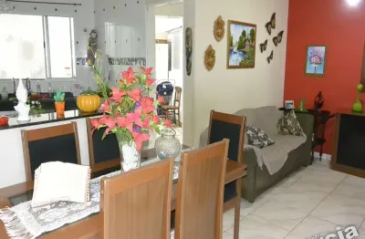 Casa com 2 quartos à venda na Jardim Ribamar, 25, Jardim Ribamar, Peruíbe