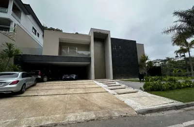 Casa para Locação em Mogi das Cruzes, Parque Residencial Itapeti, 5 dormitórios, 5 suítes, 6 banheiros, 9 vagas