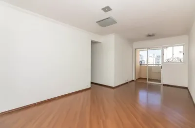 Apartamento no 14º andar do condomínio saint laurent, na avenida diederichsen, com 78m2 de área útil e planta bem distribuída.