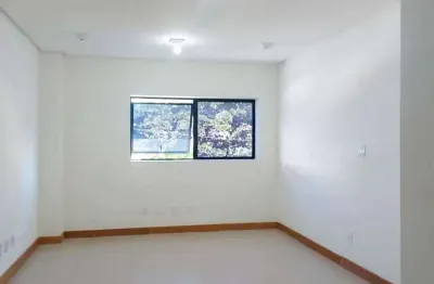 Sala comercial para alugar na Rua Leonardo R da Silva, 257, Pitangueiras, Lauro de Freitas