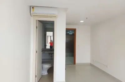 Sala comercial à venda na Rua Leonardo R da Silva, 257, Pitangueiras, Lauro de Freitas