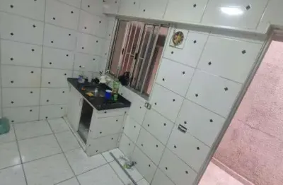 Casa com 2 quartos para alugar na Rua Isabel Garcia Marques, 69, Parque Santo Antônio (Aricanduva), São Paulo