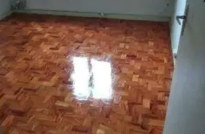 Casa espaçosa para locação residencial ou comercial, 03 quartos!