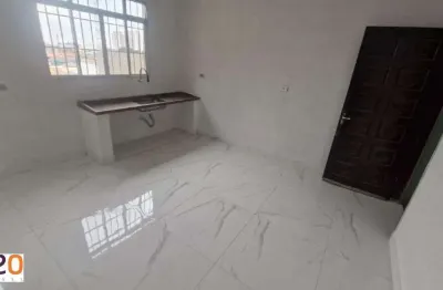 Casa com 3 quartos para alugar na Rua General Porfírio da Paz, 1054, Vila Bancaria, São Paulo