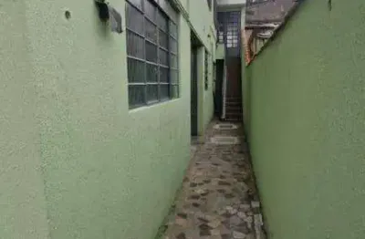 Casa com 4 quartos para alugar na Rua Bucuituba, 1458, Vila Margarida, São Paulo