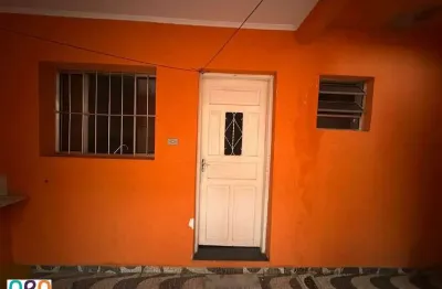 Casa com 1 quarto para alugar na Rua Leonídio Porcionato, 27, Parque Tomas Saraiva, São Paulo