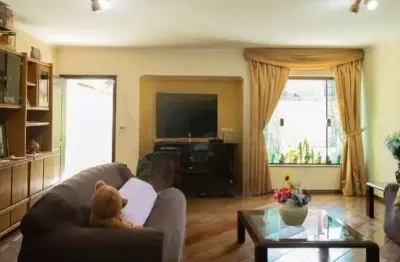 Casa com 5 quartos à venda na Rua dos Sabiás, 185, Independência, São Bernardo do Campo, 357 m2 por R$ 1.450.000