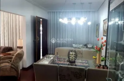 Casa com 4 quartos à venda na Rua Alessandro Bernardello, 100, Alves Dias, São Bernardo do Campo, 200 m2 por R$ 800.000