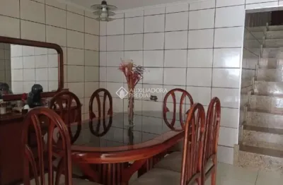 Casa com 3 quartos à venda na rua sílvio romero, 54, jardim miranda d'aviz, mauá, 256 m2 por r$ 600.000