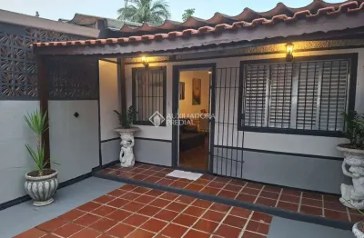 Casa com 2 quartos à venda na Rua Diogo Álvares Correia, 138, Aviação, Praia Grande, 52 m2 por R$ 650.000