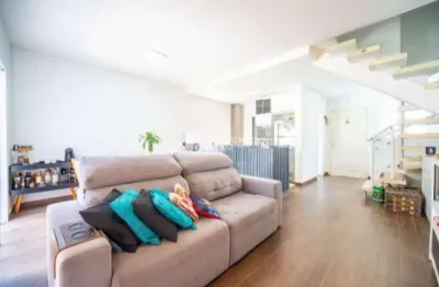 Casa em condomínio fechado com 3 quartos à venda na Passagem Abaré, 140, Chácara Quiriri, Carapicuíba, 89 m2 por R$ 789.900