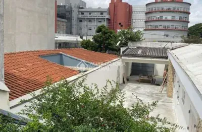 Casa com 4 quartos para alugar na Avenida Vital Brasil Filho, 74, Osvaldo Cruz, São Caetano do Sul, 260 m2 por R$ 10.000