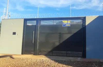 Casa com 2 quartos à venda na Rua Ministro Petrônio Portela, Jardim Itamaracá, Campo Grande