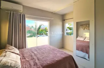 Casa com 2 quartos à venda na servidão maria silva ramos, 217, ingleses do rio vermelho, florianópolis, 110 m2 por r$ 479.000