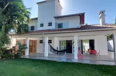 Casa com 5 quartos à venda na servidão canal, 137, barra da lagoa, florianópolis, 245 m2 por r$ 3.850.000