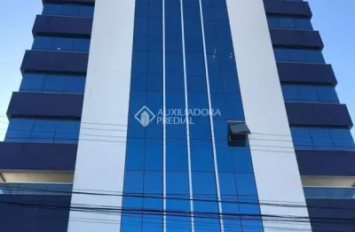 Sala comercial à venda na rua idalina pereira dos santos, 67, agronômica, florianópolis, 35 m2 por r$ 340.000